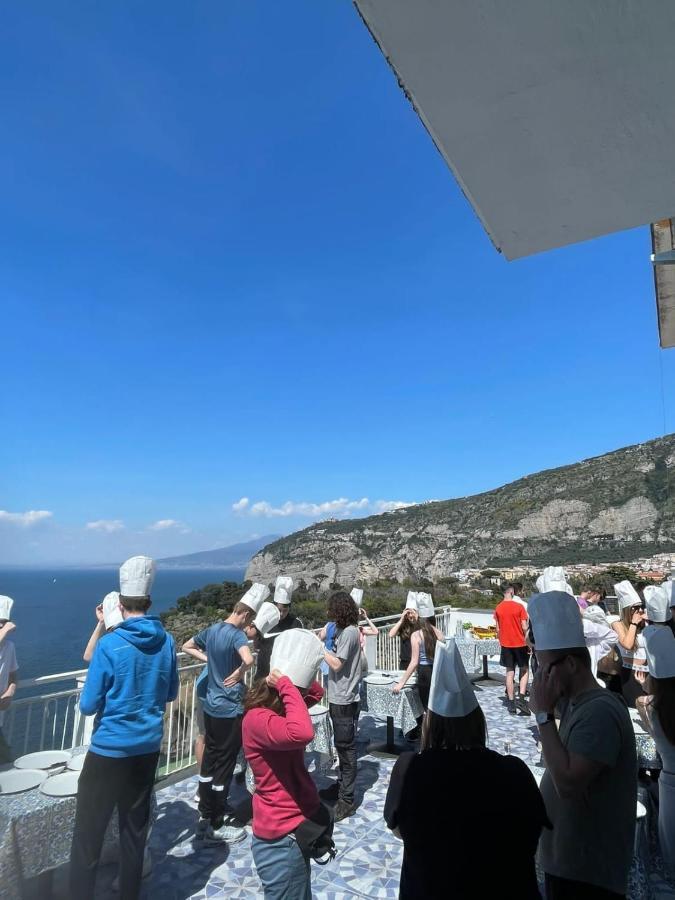 Hotel Klein Wien Piano di Sorrento Esterno foto
