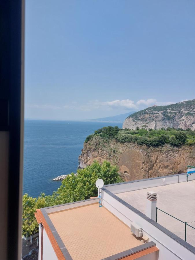 Hotel Klein Wien Piano di Sorrento Esterno foto