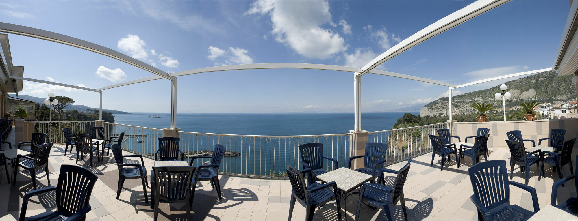 Hotel Klein Wien Piano di Sorrento Esterno foto